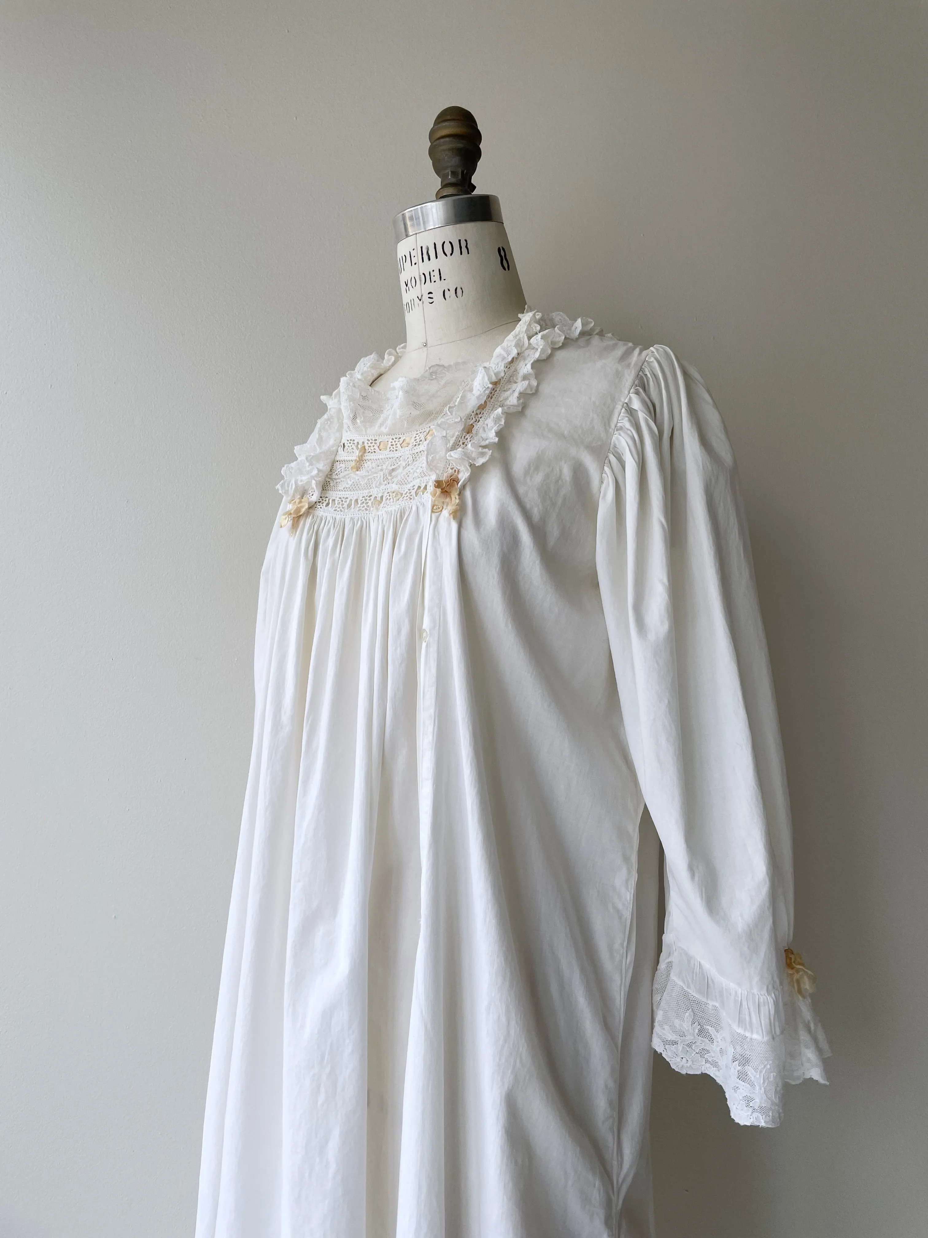 Antique Batiste Nightdress | 1900s