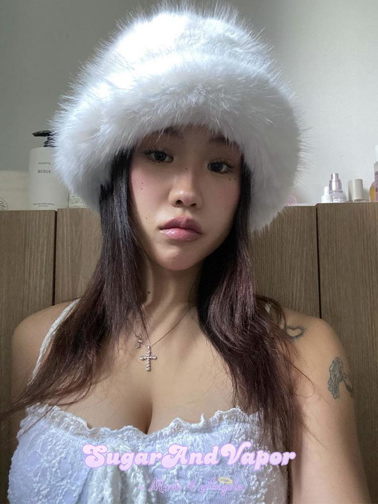 Eira Snow Luxury Fur Bucket Hat