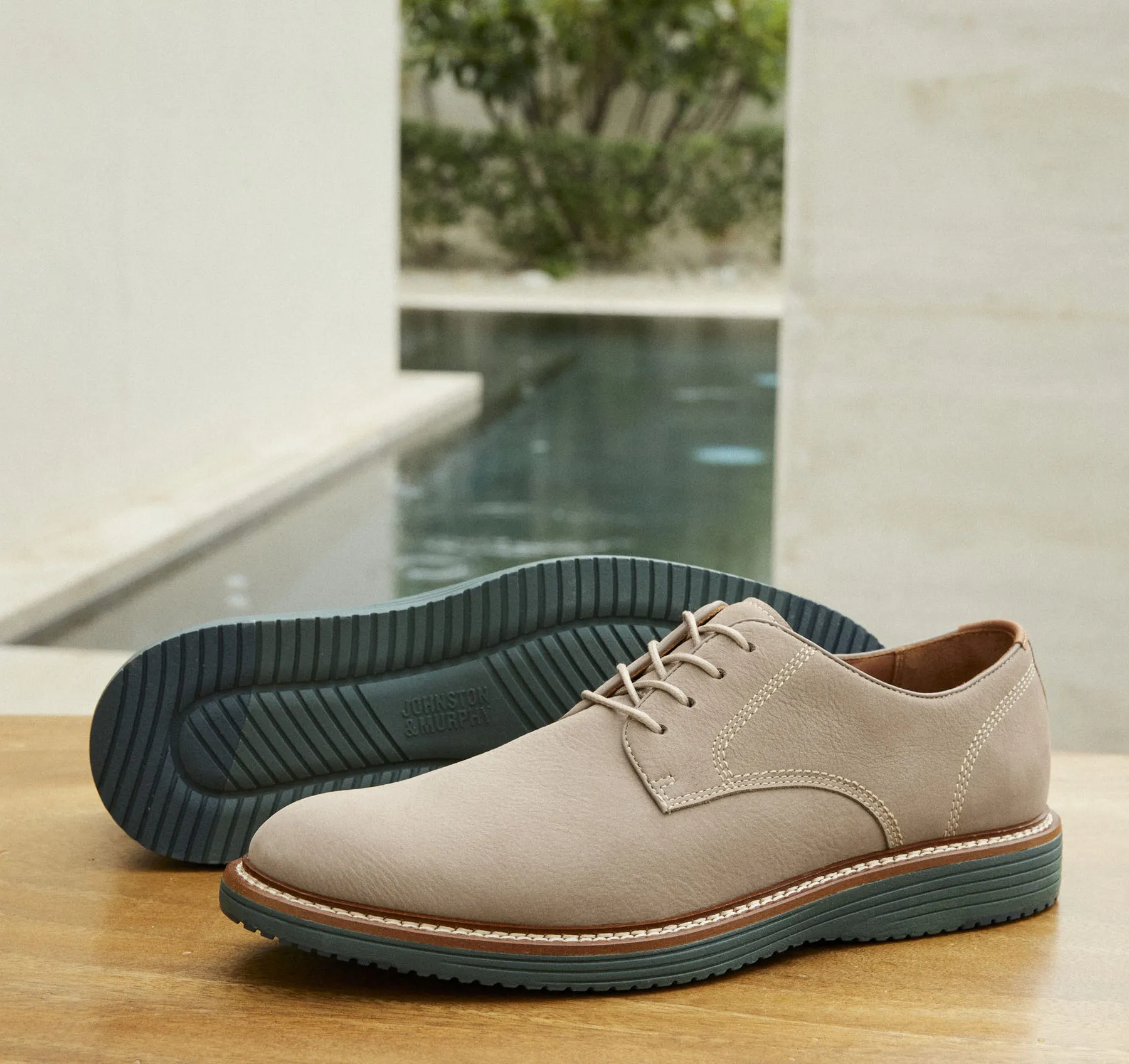 Johnston & Murphy Upton Plain Toe-