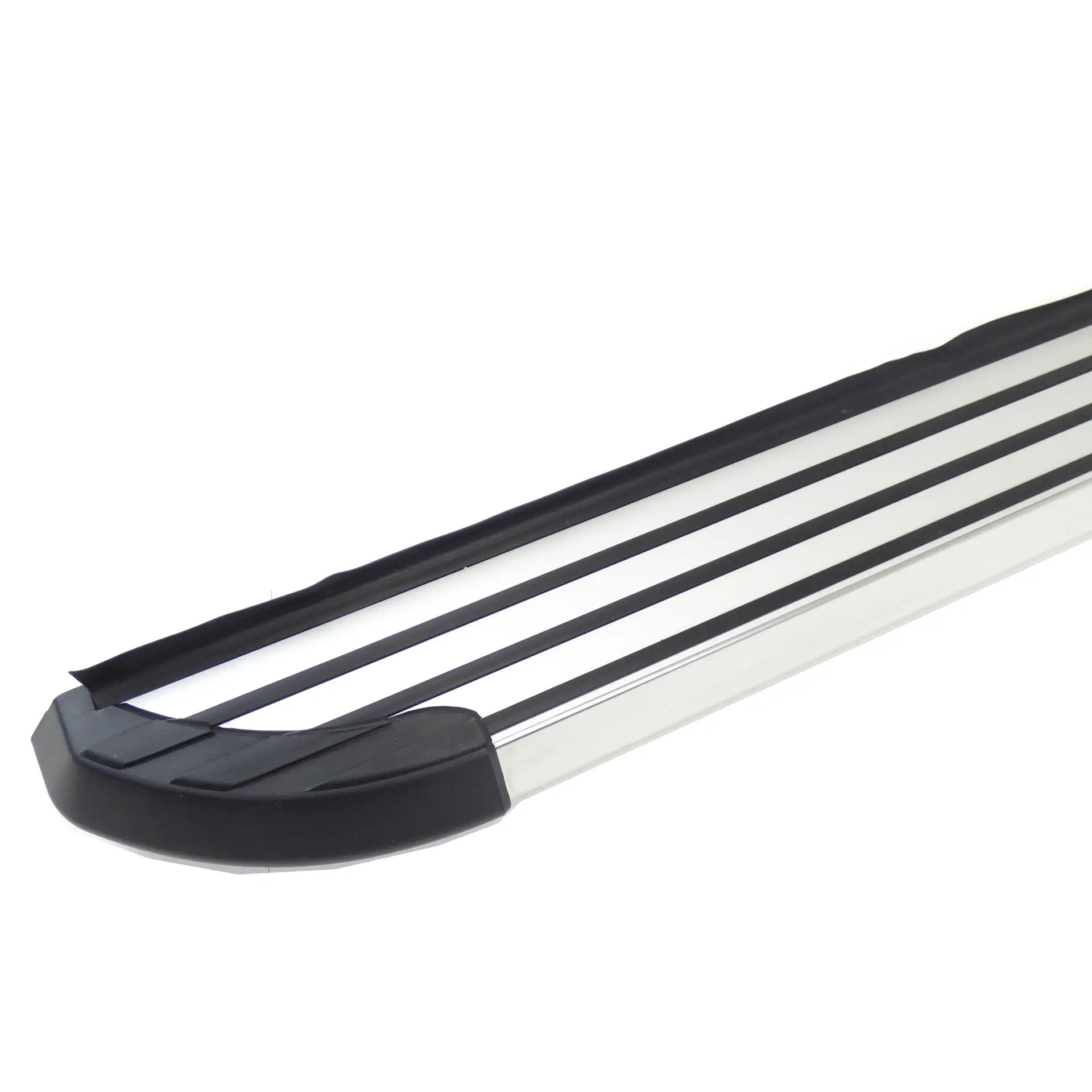 Stingray Side Steps Running Boards for Land Rover Discovery 3 and 4